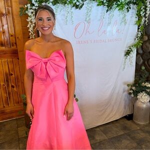 Meet your Posher, Irene